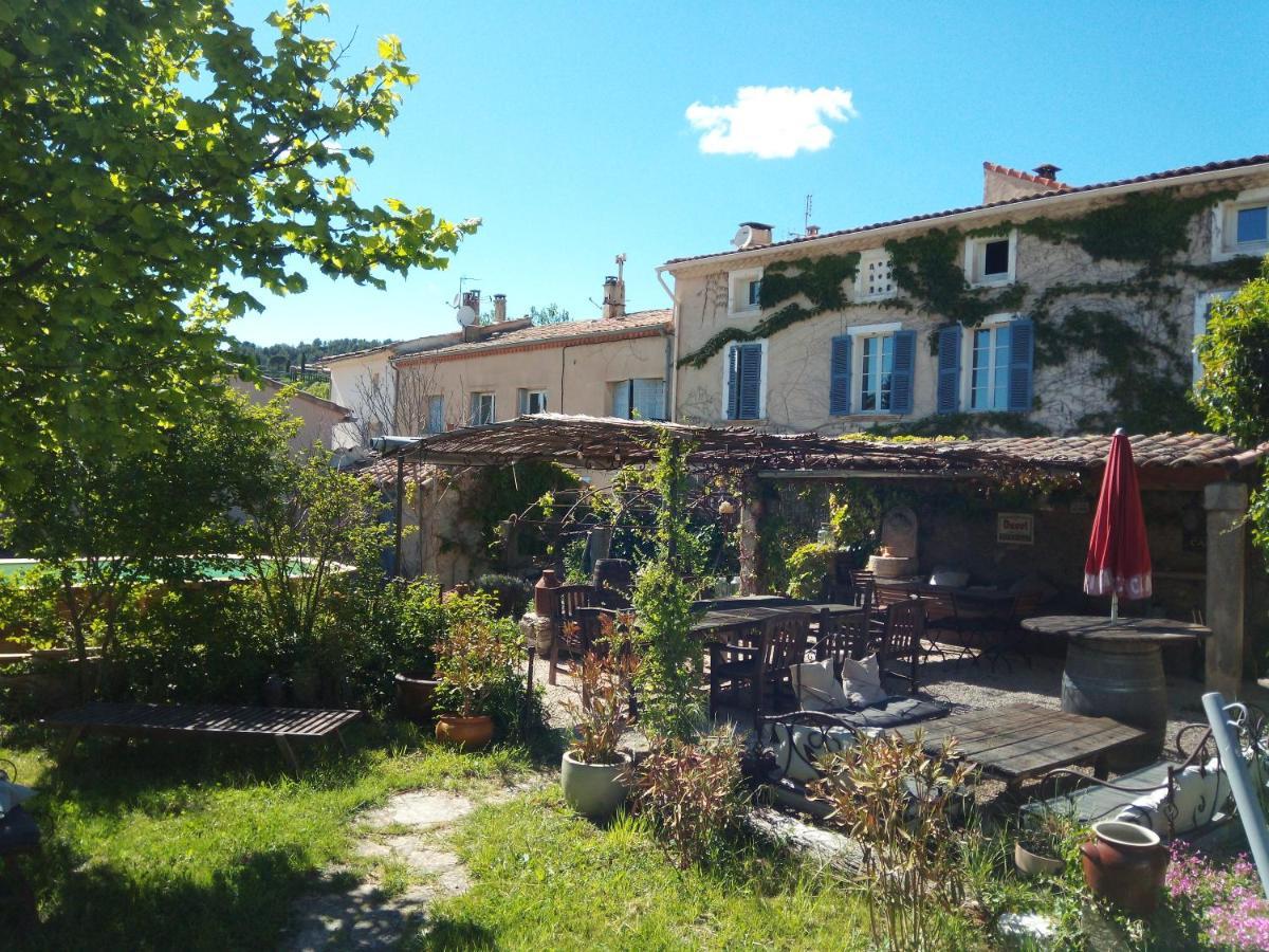 Chambres Et Table D'Hotes Au Brabo Mormoiron Exteriér fotografie